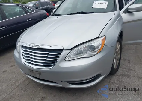 2011 Chrysler 200 Touring z USA, uszkodzony, nr VIN 1C3BC1FB7BN624094